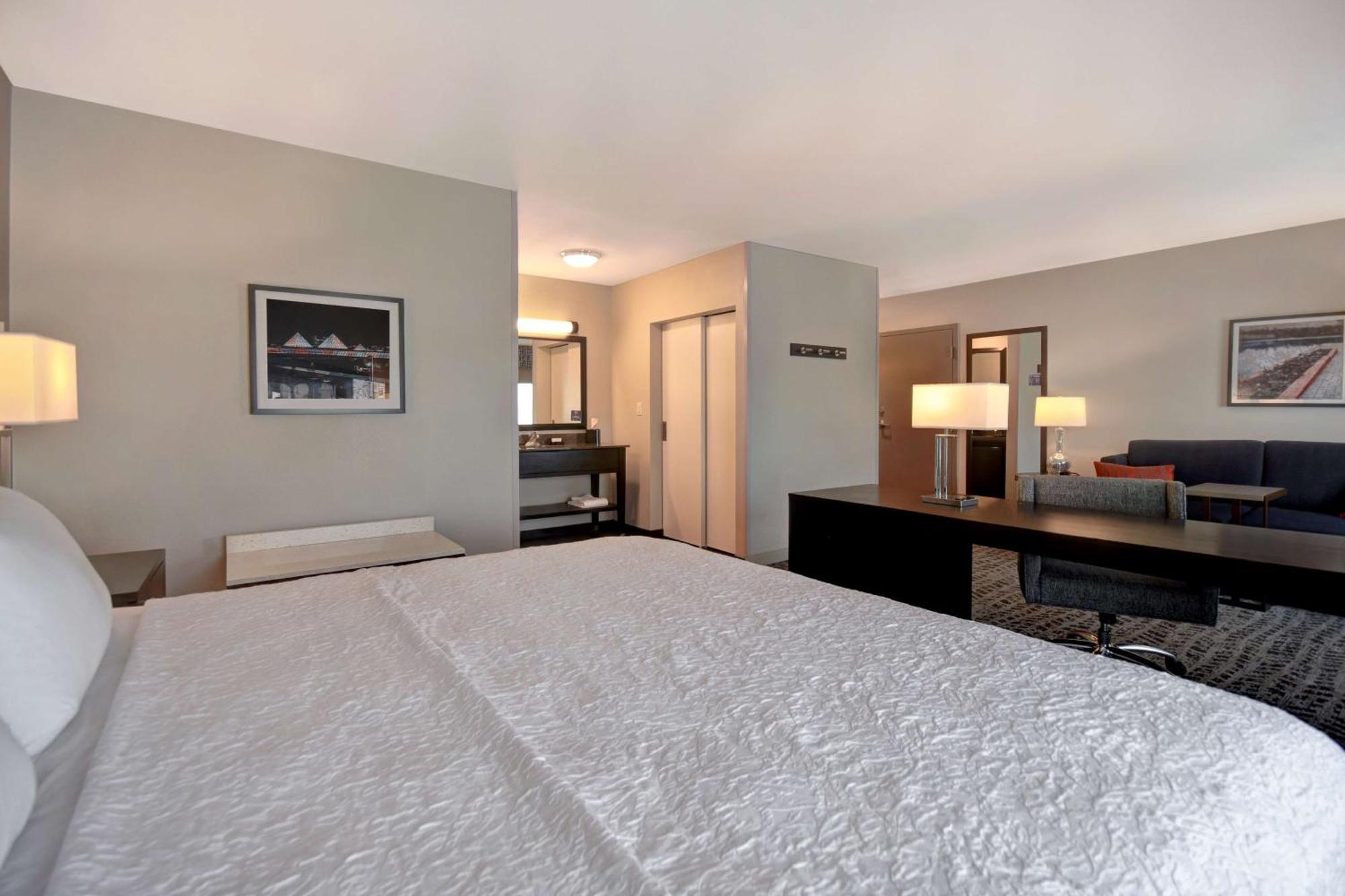 Hampton Inn & Suites Columbia South Fort Meade Area 외부 사진