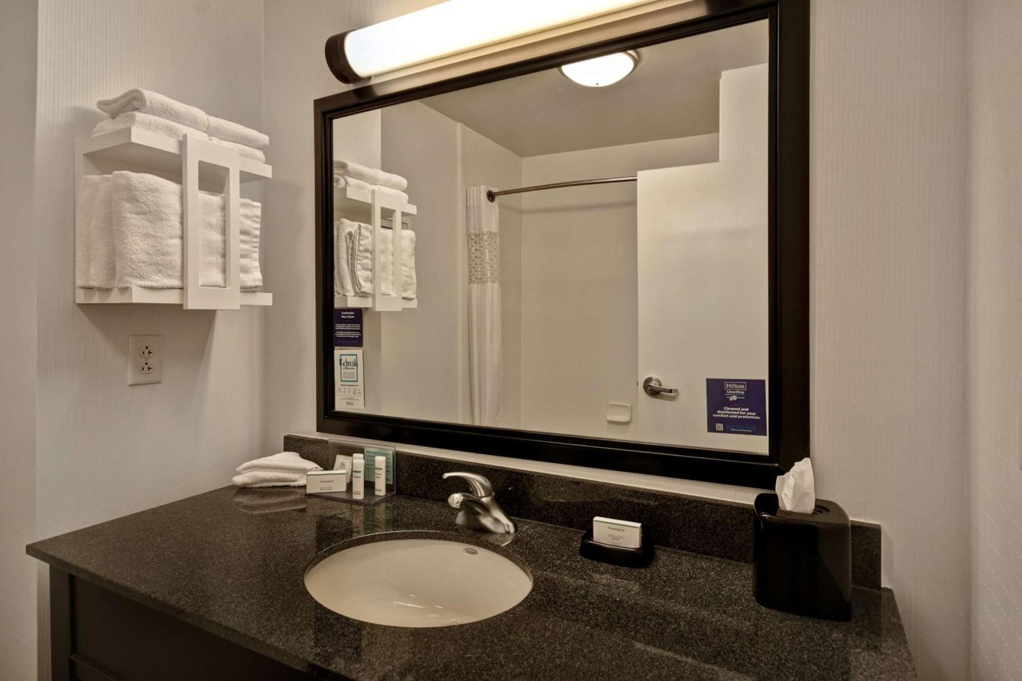 Hampton Inn & Suites Columbia South Fort Meade Area 외부 사진