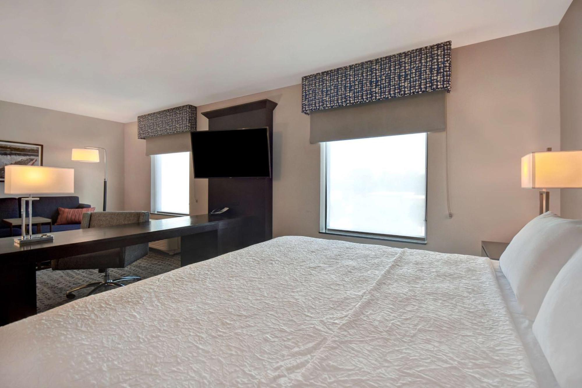 Hampton Inn & Suites Columbia South Fort Meade Area 외부 사진
