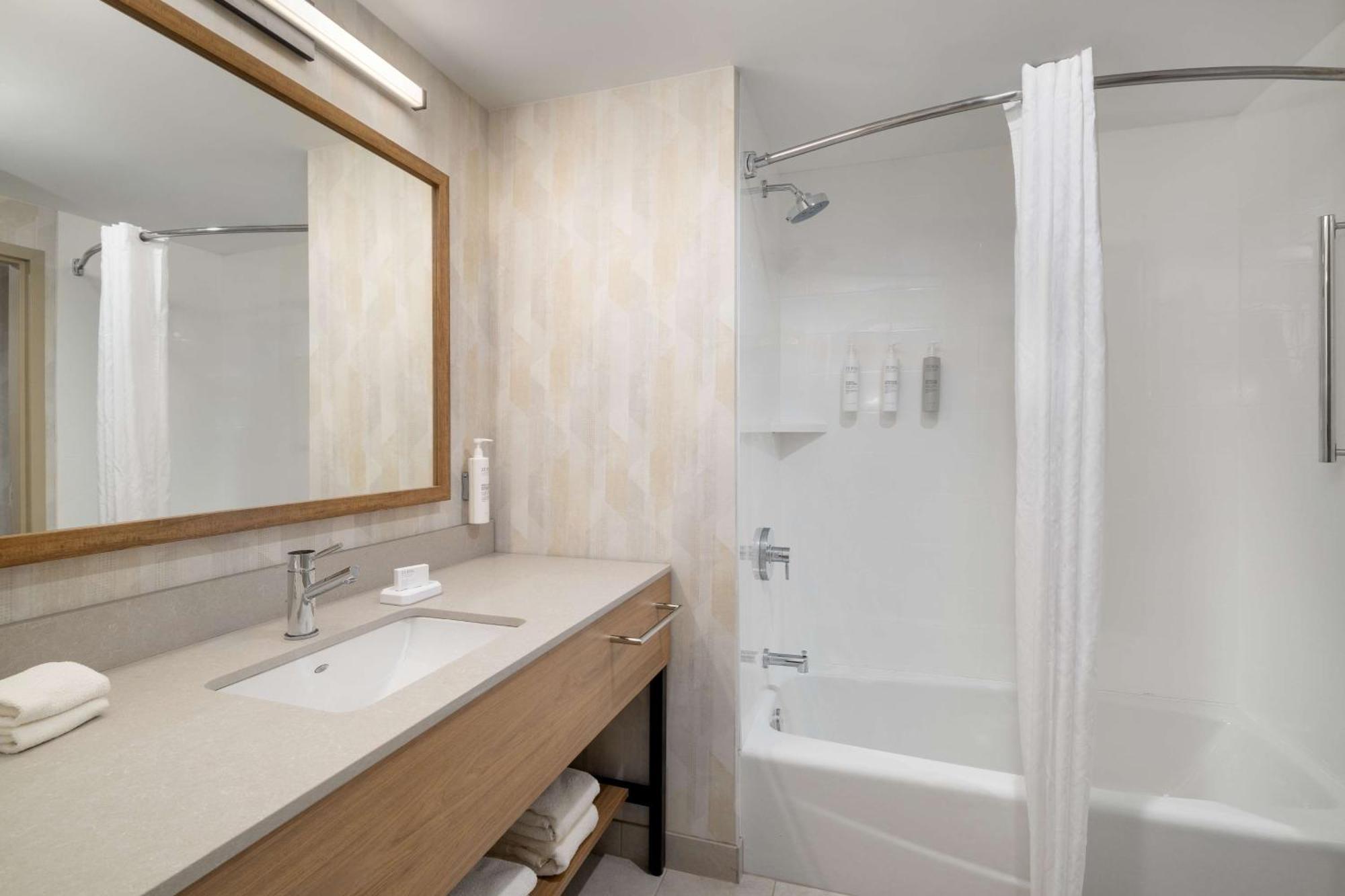 Hampton Inn & Suites Columbia South Fort Meade Area 외부 사진