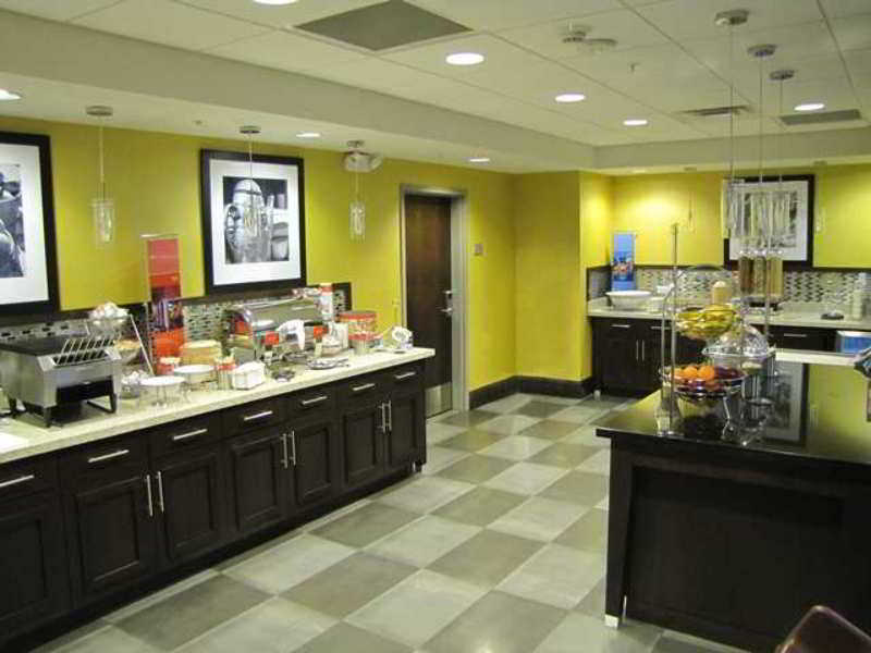 Hampton Inn & Suites Columbia South Fort Meade Area 외부 사진